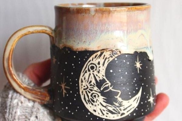 ceramic mug, easy DIY craft to make and sell