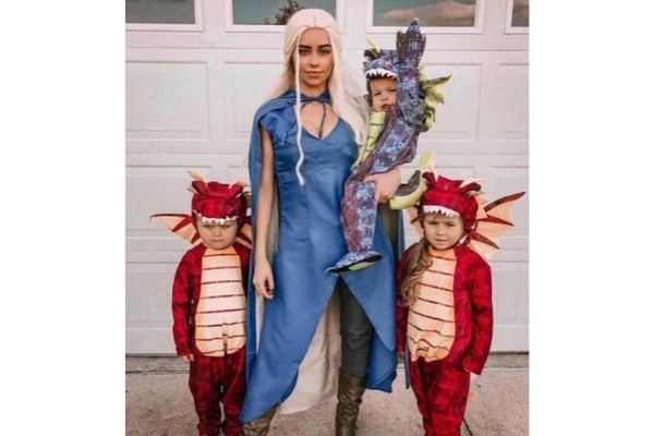 14 Creative Family Halloween Costumes That Are Too Cute For Words